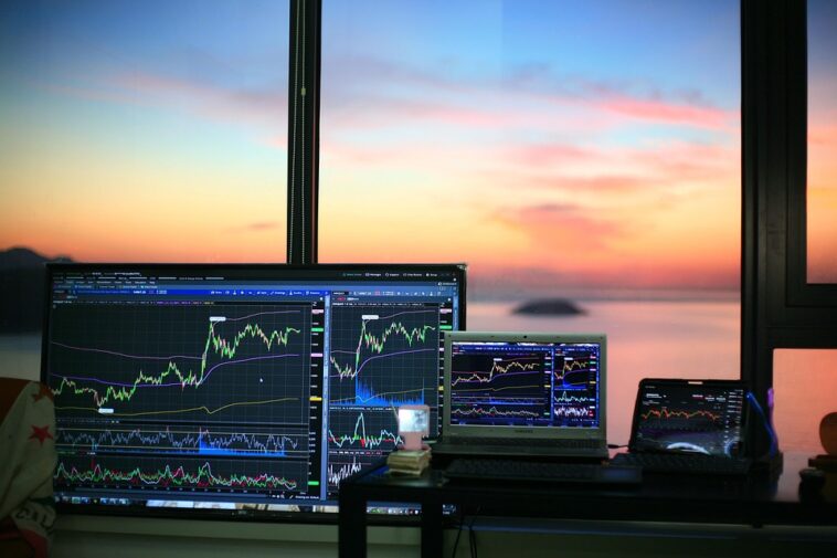 – The latest open price was 667.34 USD and the intraday volume is 28485968.