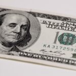 – The intraday high is 298.58 USD and the intraday low is 290.7 USD. – The intraday high is 298.58 USD and the intraday low is 290.7 USD.